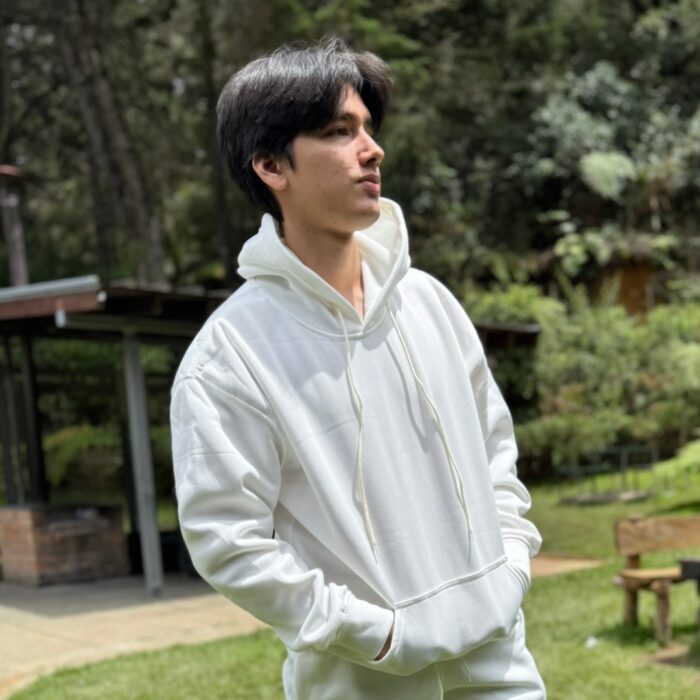 Chompa Unisex - Image 2